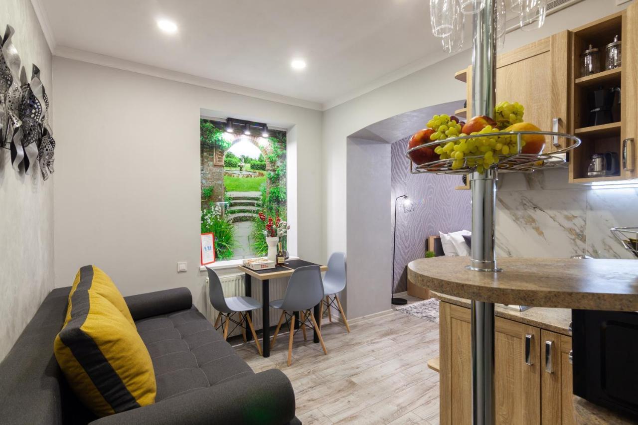 Alfa Apartments Kniazia Leva 2 Lviv Eksteriør bilde